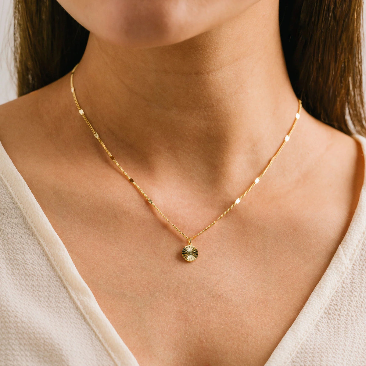 Everly Circle Gold Necklace