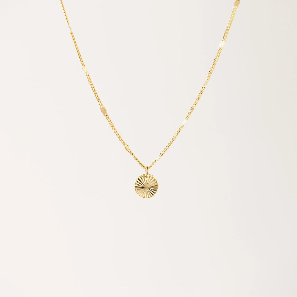 Everly Circle Gold Necklace